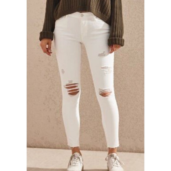 PacSun Denim - ‼️SOLD‼️- Pacsun- Petite Mid Rise ankle jeans
